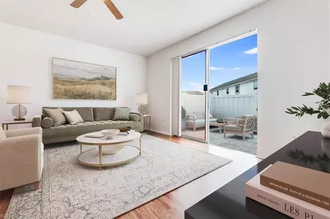 3635 Pine Oak Cir #102, Fort Myers, FL 33916