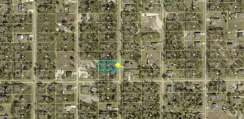 1425 Lincoln Ave, Lehigh Acres, FL 33972