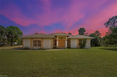 1290 21st St SW, Naples, FL 34117