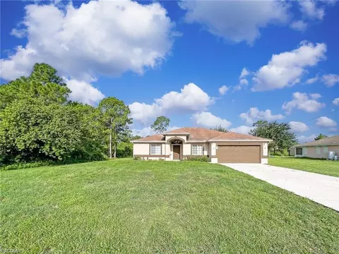 505 Palmetto Ave, Lehigh Acres, FL 33972