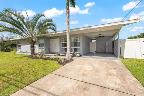 1805 Cornwallis Pkwy, Cape Coral, FL 33904