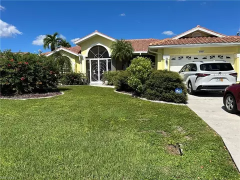 605 SW 51st Ter, Cape Coral, FL 33914