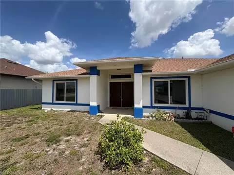 1417 NE 4th Pl, Cape Coral, FL 33909