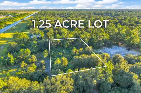 7547 22nd Pl, Labelle, FL 33935