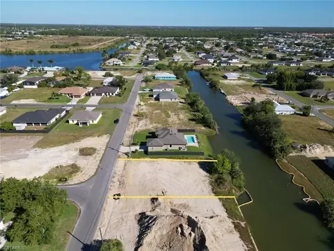 1817 NE 13th Ave, Cape Coral, FL 33909