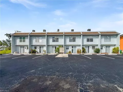 1123 SW 48th Ter #103, Cape Coral, FL 33914