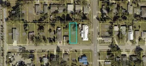 2661 Market St, Fort Myers, FL 33916