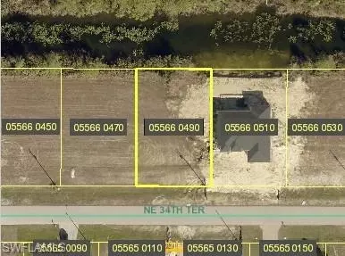 826 NE 32nd Ln, Cape Coral, FL 33909