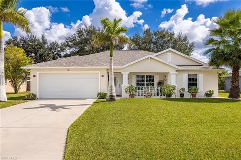 3733 SW 1st Pl, Cape Coral, FL 33914