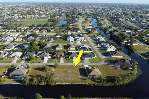 2630 SW 5th St, Cape Coral, FL 33991