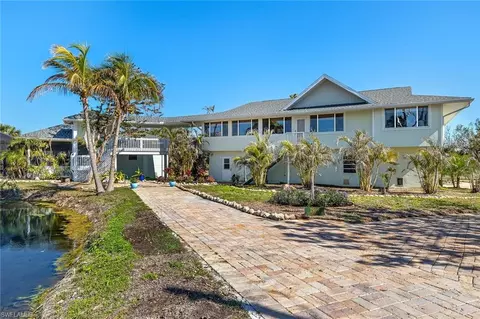 2999 Twin Ponds Dr, Sanibel, FL 33957