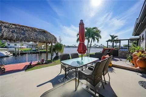 4536 Vinsetta Ave, North Fort Myers, FL 33903