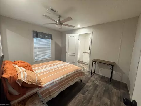 Bedroom - 1603 Horseshoe Loop, Moore Haven, FL 33471 photo 1 of 3