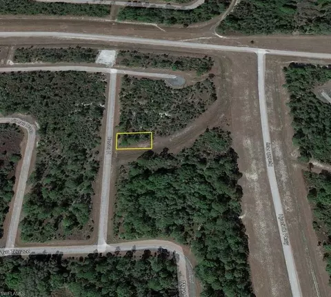 309 Houston Pl, Labelle, FL 33935