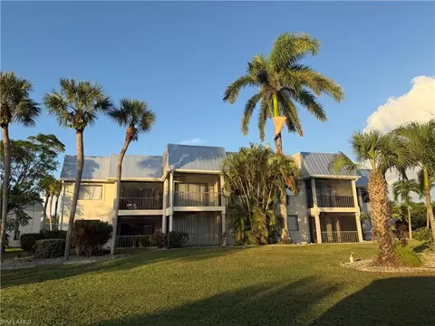 3920 Orange Grove Blvd #3, North Fort Myers, FL 33903