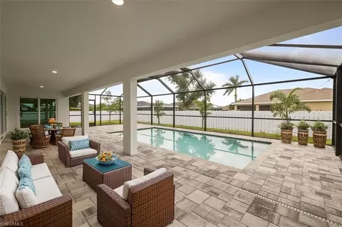 2818 NW 18th Pl, Cape Coral, FL 33993