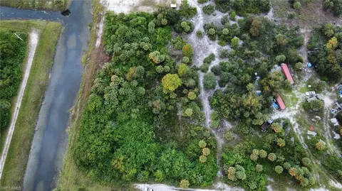 7932 15th Ter, Labelle, FL 33935
