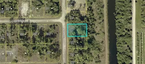 551 Naples Ave S, Lehigh Acres, FL 33974