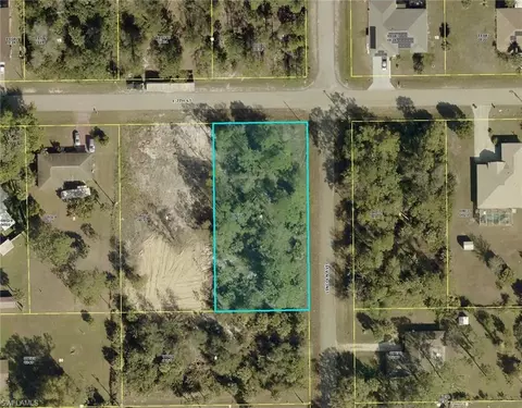 506 E 7th St, Lehigh Acres, FL 33972 photo 8