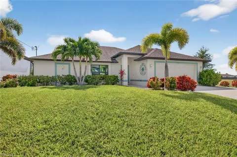 3410 Yucatan Pkwy, Cape Coral, FL 33993