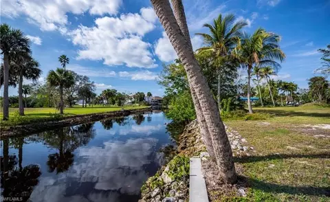 27210 Del Ln, Bonita Springs, FL 34135