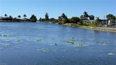 824 NE 6th Ave, Cape Coral, FL 33909