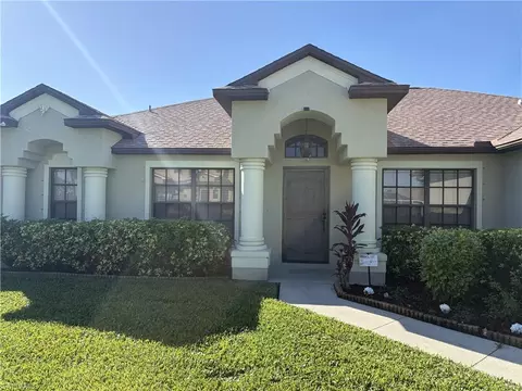 1724 SW 49th Ter, Cape Coral, FL 33914
