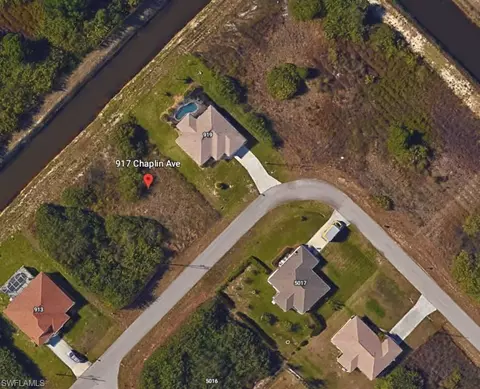 917 Chaplin Ave, Lehigh Acres, FL 33971
