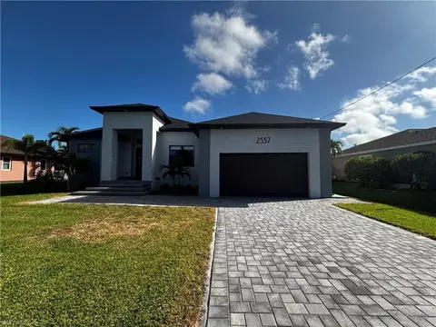 2557 SW 27th Pl, Cape Coral, FL 33914