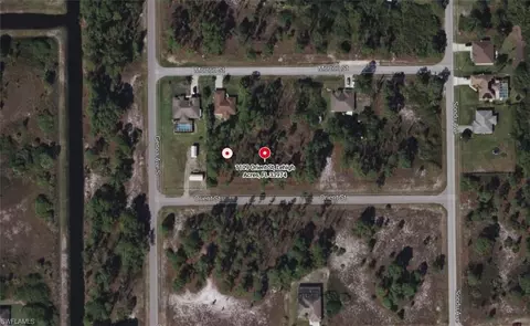 1109 Orient St E, Lehigh Acres, FL 33974