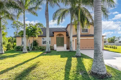 2506 Gleason Pkwy, Cape Coral, FL 33914