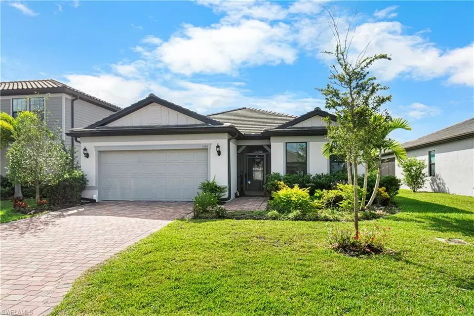 Exterior - 3705 Passion Vine Dr, Alva, FL 33920 photo 3 of 14