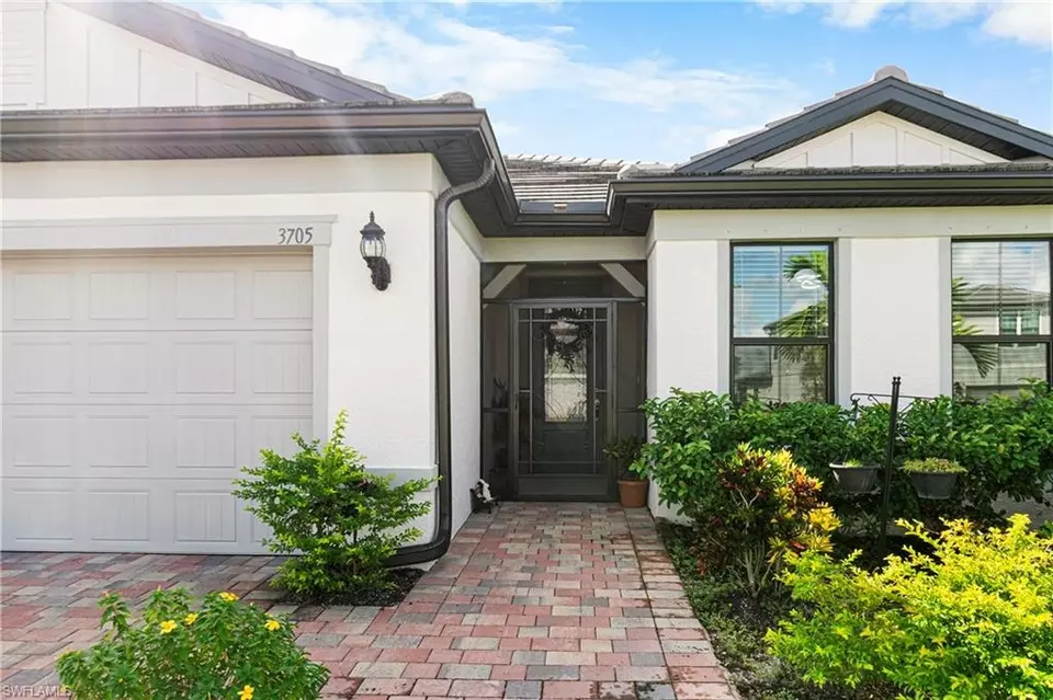 Exterior - 3705 Passion Vine Dr, Alva, FL 33920 photo 4 of 14