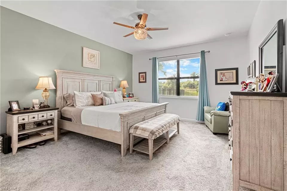 Bedroom - 3705 Passion Vine Dr, Alva, FL 33920 photo 5 of 6