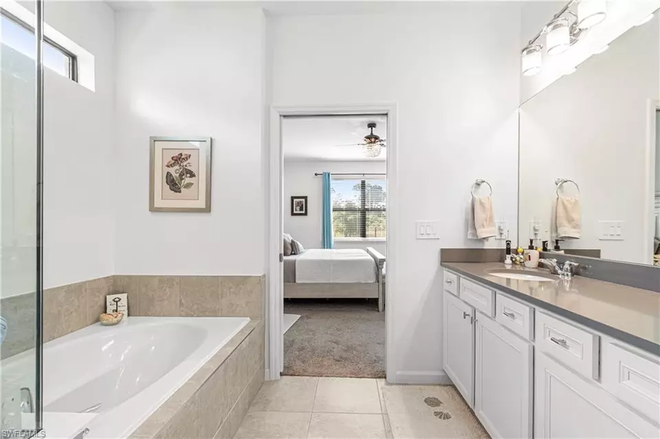 Bath - 3705 Passion Vine Dr, Alva, FL 33920 photo 4 of 4