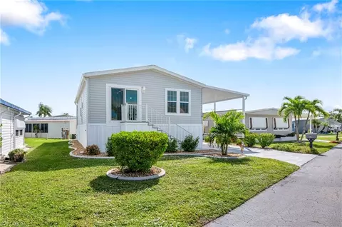 318 Rosa Lee Ave, Fort Myers, FL 33908