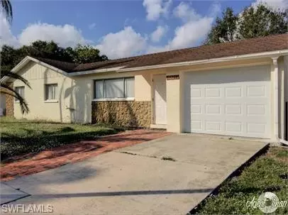 13208 Fourth St, Fort Myers, FL 33905
