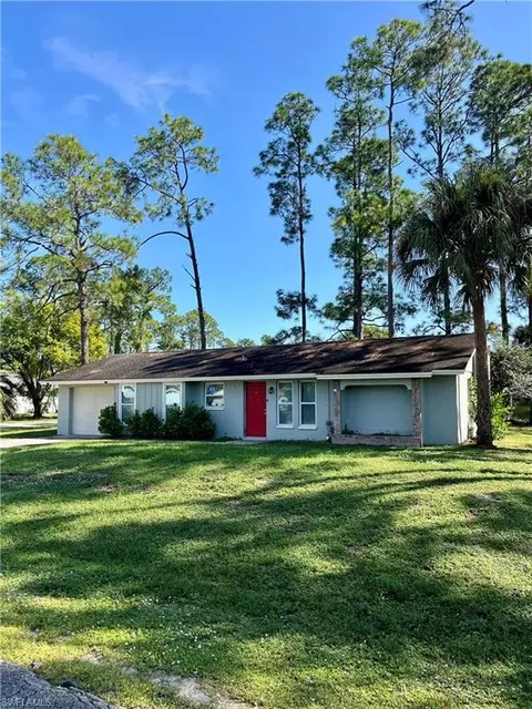 222 Robert Ave, Lehigh Acres, FL 33936
