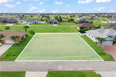 3508 NW 9th Ter, Cape Coral, FL 33993