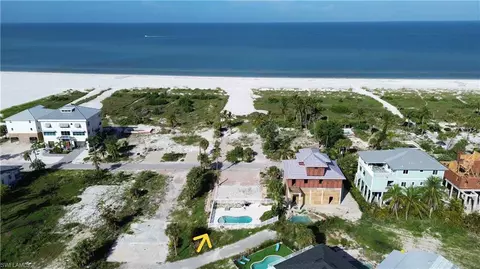 6041 Gulf Rd, Fort Myers Beach, FL 33931