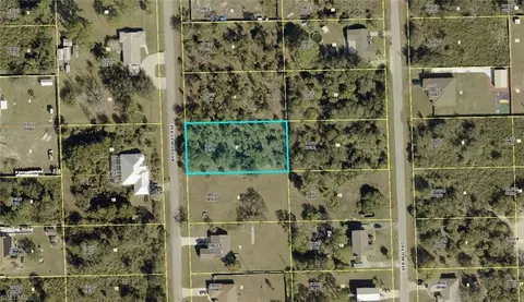 1014 Broadway Ave, Lehigh Acres, FL 33972