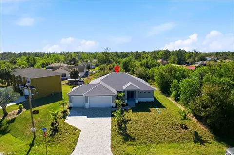3215 26th St W, Lehigh Acres, FL 33971