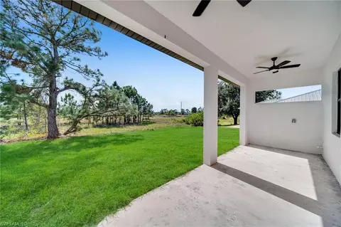Exterior - 1152 Eclipse St E, Lehigh Acres, FL 33974 photo 3 of 3