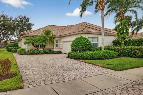 11109 Oxbridge Way, Fort Myers, FL 33913