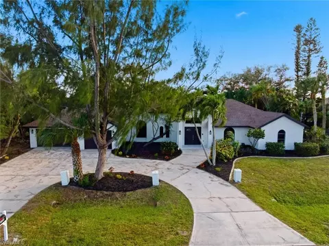 3506 SW 3rd St, Cape Coral, FL 33991