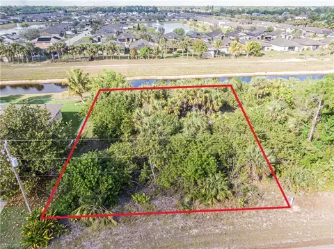 713 Sawyer St, Lehigh Acres, FL 33974
