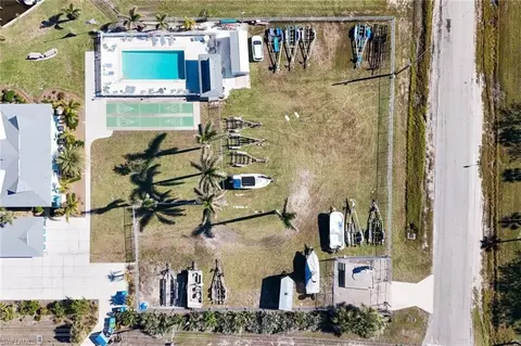 2888 Oleander St #C6, Saint James City, FL 33956