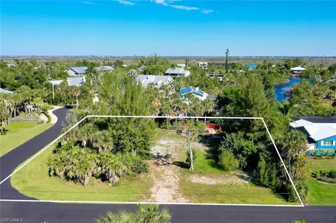 1653 Bunting Ln, Sanibel, FL 33957