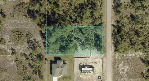 1403 Dixie Ave, Lehigh Acres, FL 33972