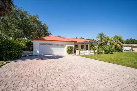 10160 Mcgregor Blvd, Fort Myers, FL 33919